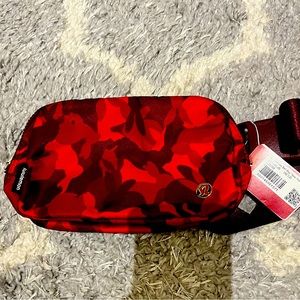 Lululemon Lunar everywhere Belt Bag Brand New 1L 2023